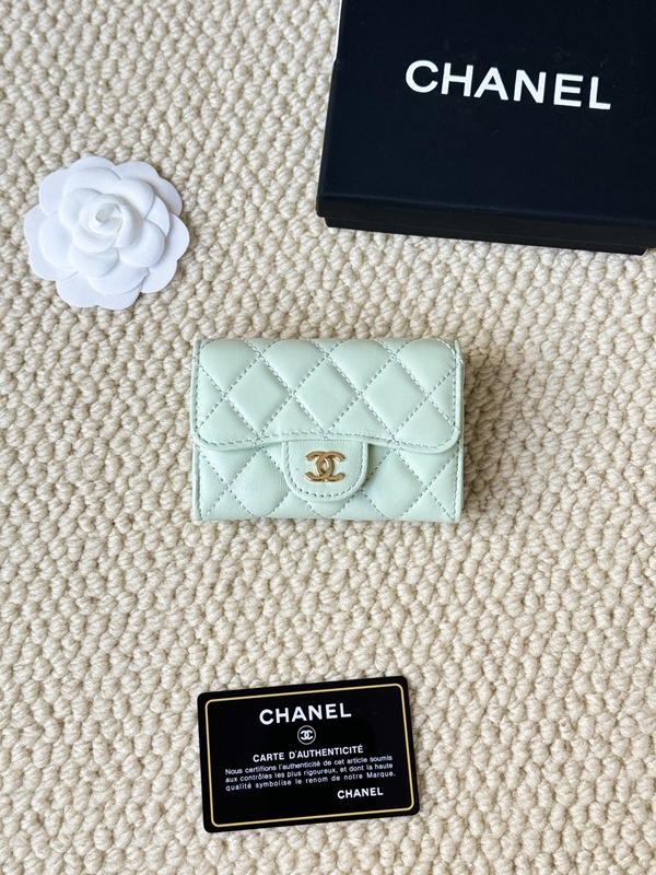 コピーシャネル激安財布正面デザイン